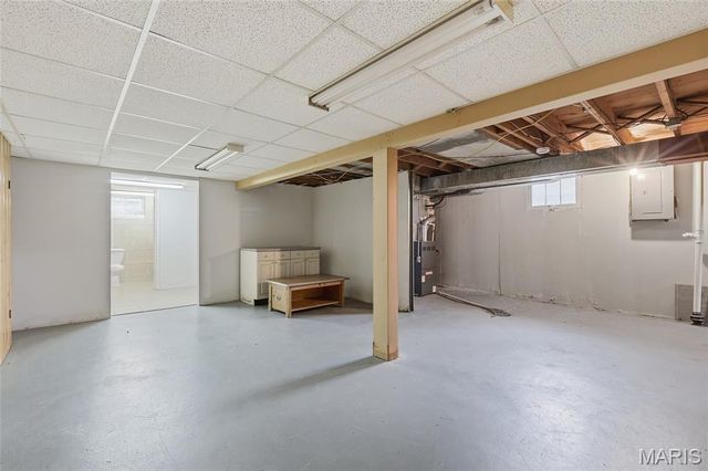 9409 Reavis Barracks Road, St Louis, MO 63123