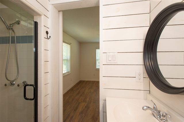 630 Cedarcrest Drive, Tool, TX 75143
