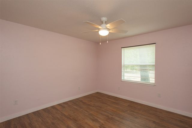 630 Cedarcrest Drive, Tool, TX 75143