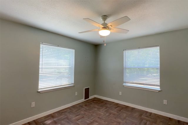 630 Cedarcrest Drive, Tool, TX 75143