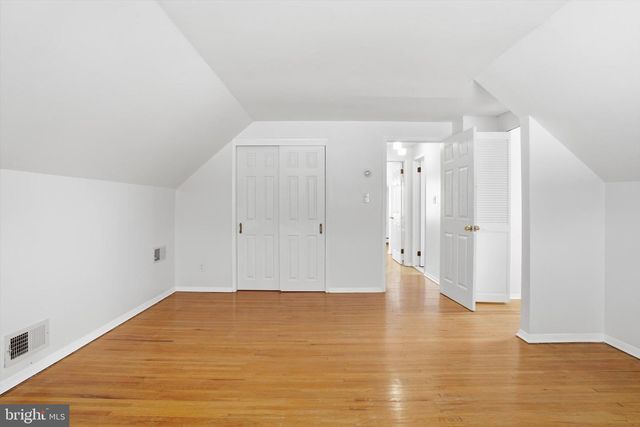 29 ROLLING LANE, Hamilton, NJ 08690