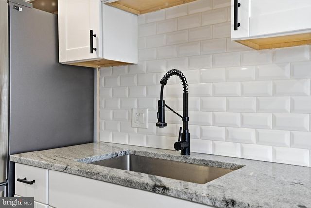 29 ROLLING LANE, Hamilton, NJ 08690