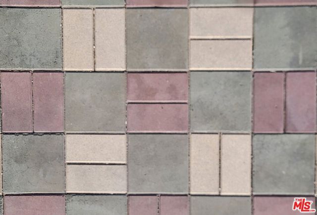 201 Entrada Drive, Santa Monica, CA 90402