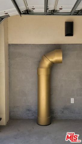 201 Entrada Drive, Santa Monica, CA 90402