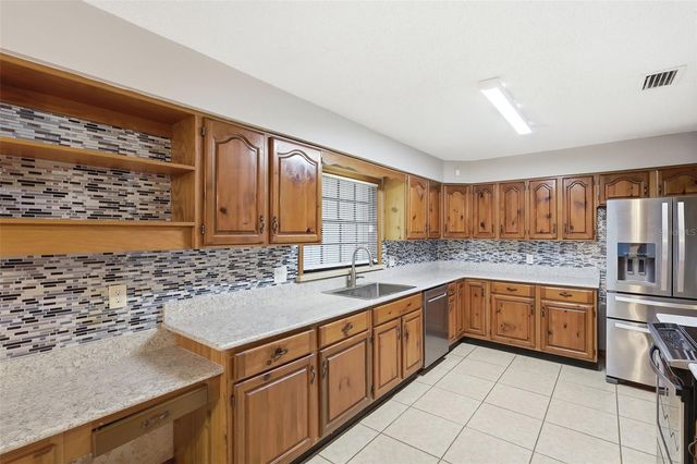 432 N PINE MEADOW DRIVE, Debary, FL 32713