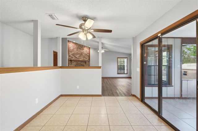 432 N PINE MEADOW DRIVE, Debary, FL 32713