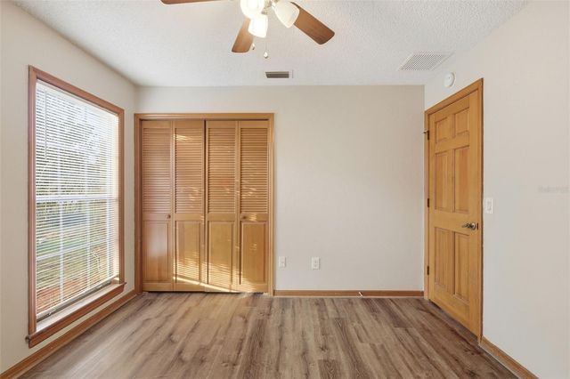 432 N PINE MEADOW DRIVE, Debary, FL 32713