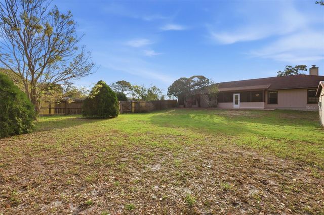 432 N PINE MEADOW DRIVE, Debary, FL 32713