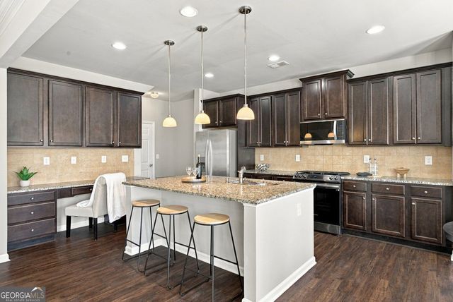 1042 Sonoma Drive SW, Lawrenceville, GA 30045