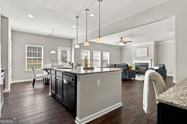 1042 Sonoma Drive SW, Lawrenceville, GA 30045