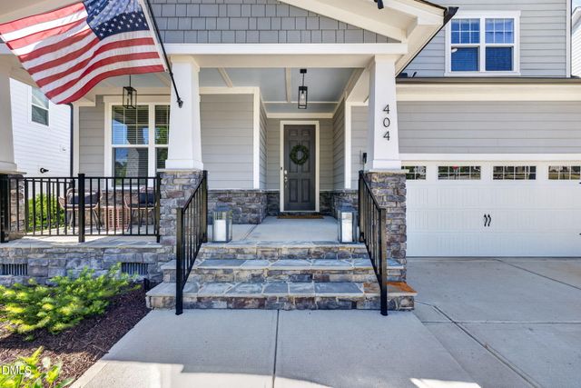 404 Honeyridge Lane, Holly Springs, NC 27540