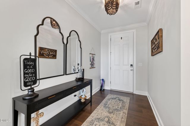 404 Honeyridge Lane, Holly Springs, NC 27540