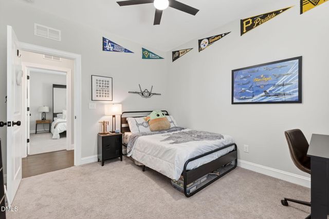 404 Honeyridge Lane, Holly Springs, NC 27540