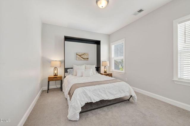 404 Honeyridge Lane, Holly Springs, NC 27540