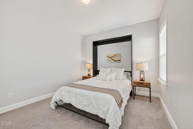 404 Honeyridge Lane, Holly Springs, NC 27540