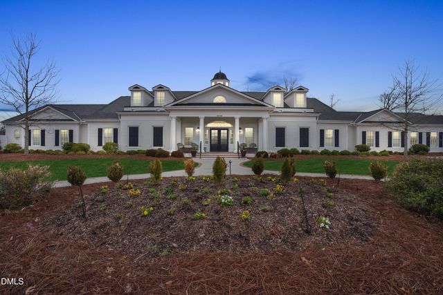 404 Honeyridge Lane, Holly Springs, NC 27540