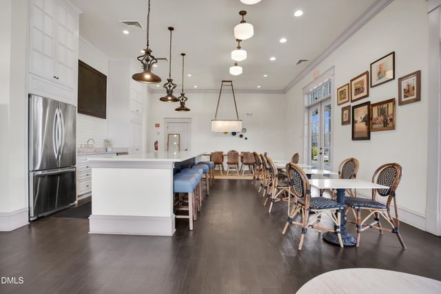 404 Honeyridge Lane, Holly Springs, NC 27540