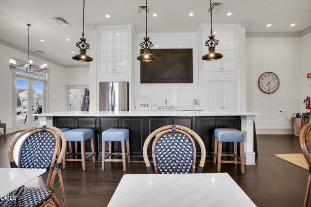 404 Honeyridge Lane, Holly Springs, NC 27540