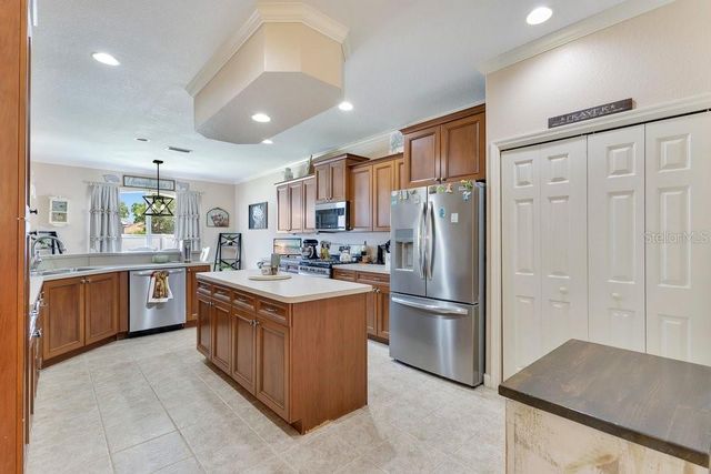 3322 OAK HILL PLACE, Winter Haven, FL 33884