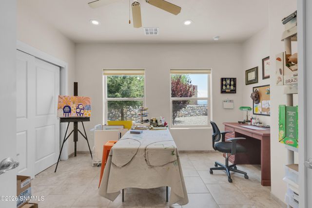 8185 Willow Bloom Circle, Las Cruces, NM 88007