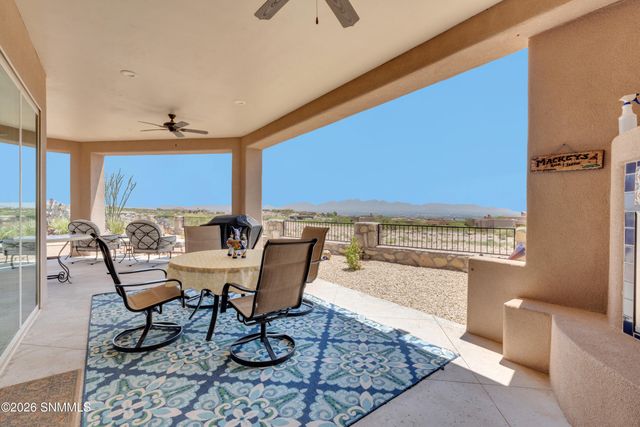8185 Willow Bloom Circle, Las Cruces, NM 88007