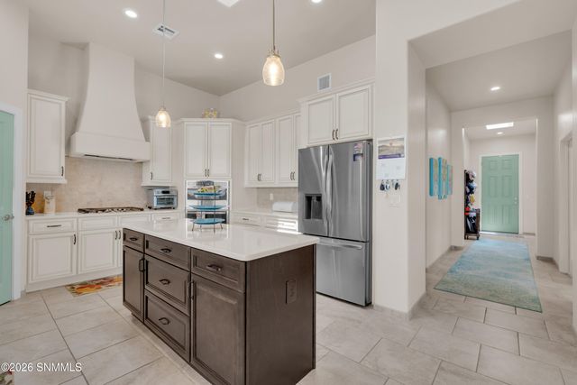8185 Willow Bloom Circle, Las Cruces, NM 88007
