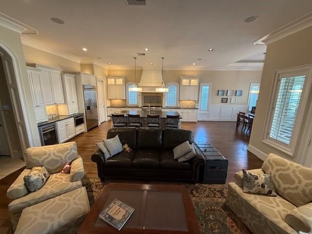 1352 Ebony Lane, Houston, TX 77018