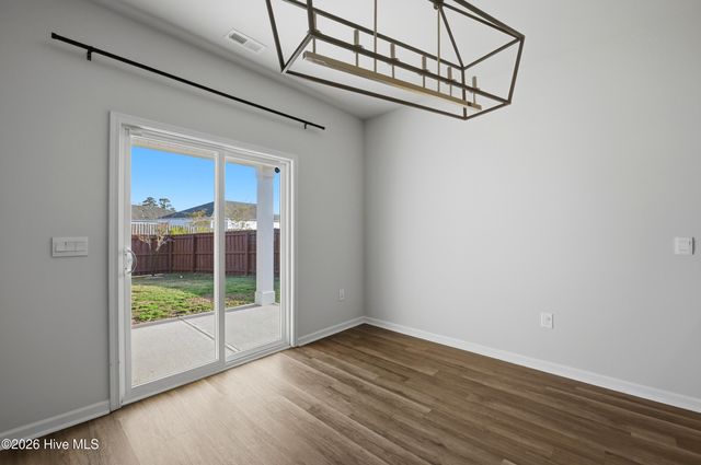 216 Tributary Circle, Wilmington, NC 28401