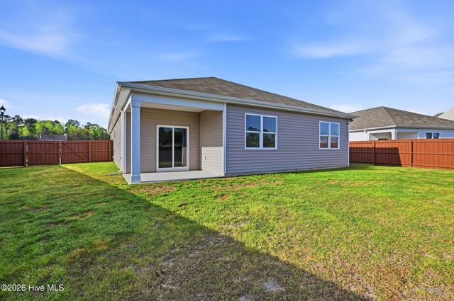 216 Tributary Circle, Wilmington, NC 28401