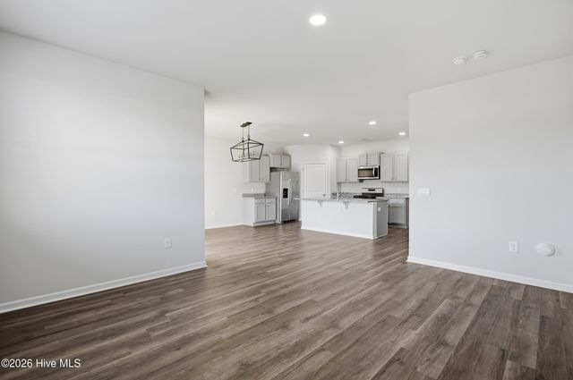 216 Tributary Circle, Wilmington, NC 28401