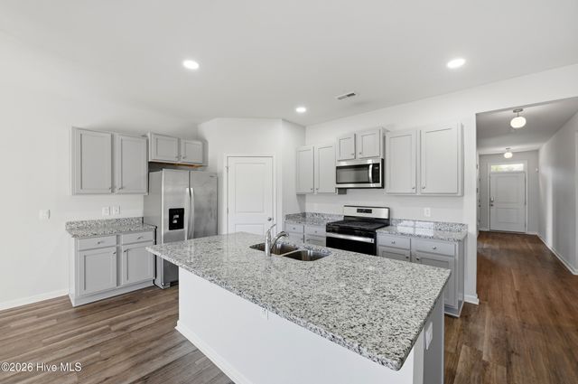 216 Tributary Circle, Wilmington, NC 28401