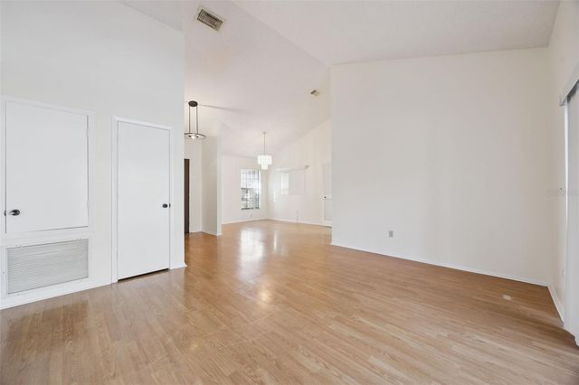 7613 COLEBROOK DRIVE, Orlando, FL 32818