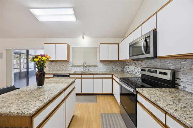 7613 COLEBROOK DRIVE, Orlando, FL 32818