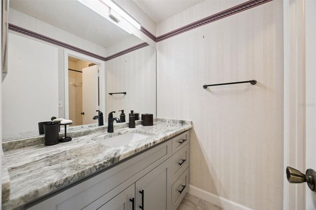 7613 COLEBROOK DRIVE, Orlando, FL 32818