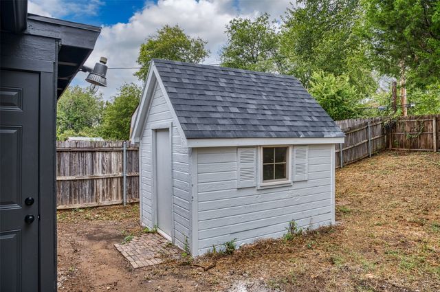 416 Myrtle Drive, Hurst, TX 76053