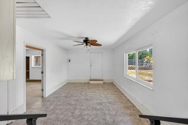 8570 Strong Ave, Orangevale, CA 95662