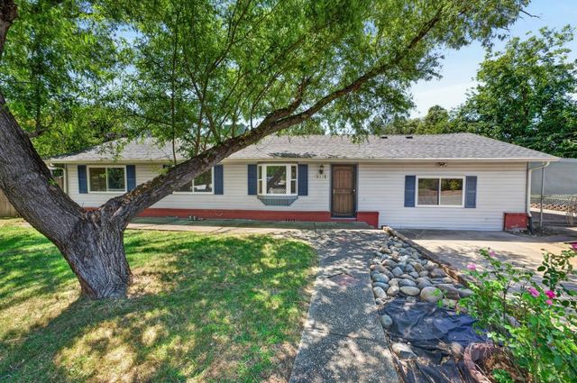 8570 Strong Ave, Orangevale, CA 95662