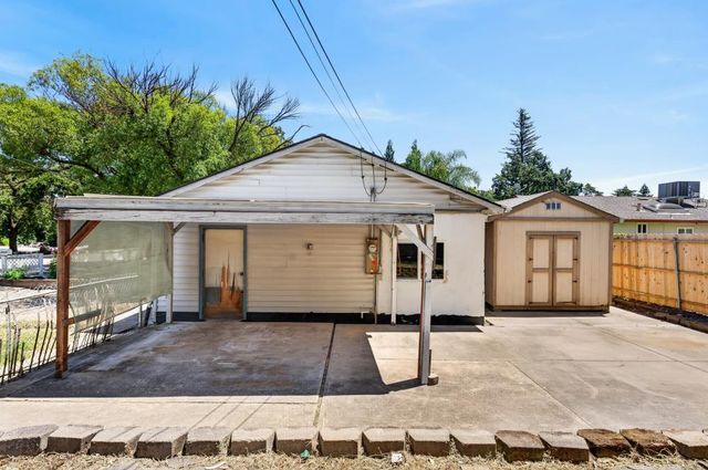 8570 Strong Ave, Orangevale, CA 95662