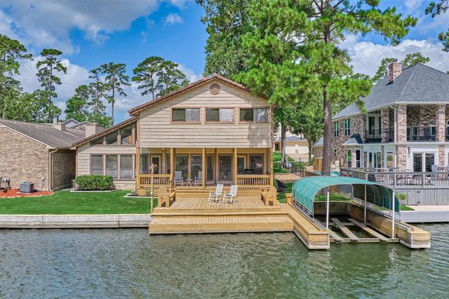 3126 Lazy Lake Lane, Montgomery, TX 77356