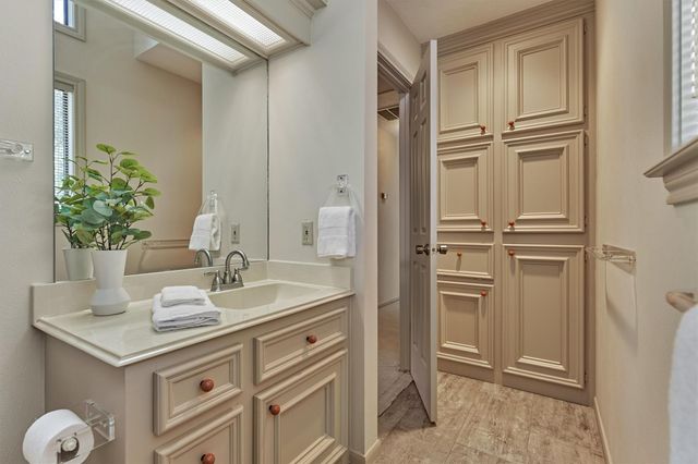 3126 Lazy Lake Lane, Montgomery, TX 77356