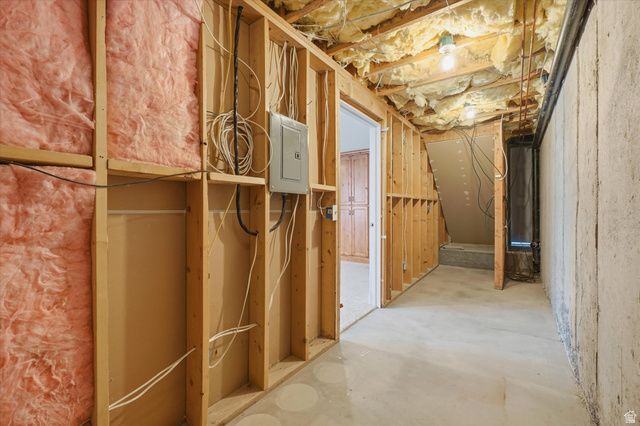 13167 S 2420 W, Riverton, UT 84065