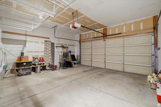 13167 S 2420 W, Riverton, UT 84065