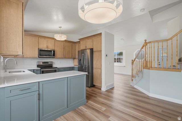 13167 S 2420 W, Riverton, UT 84065