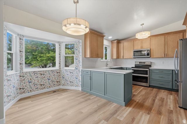 13167 S 2420 W, Riverton, UT 84065