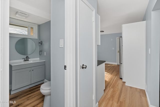 2 Jeffrey Lane, Colonie, NY 12211