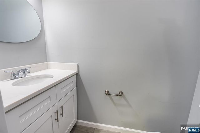 5 Stanley, Wanaque, NJ 07465