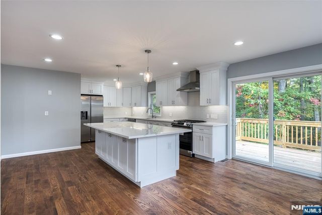 5 Stanley, Wanaque, NJ 07465