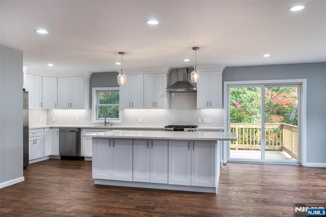 5 Stanley, Wanaque, NJ 07465