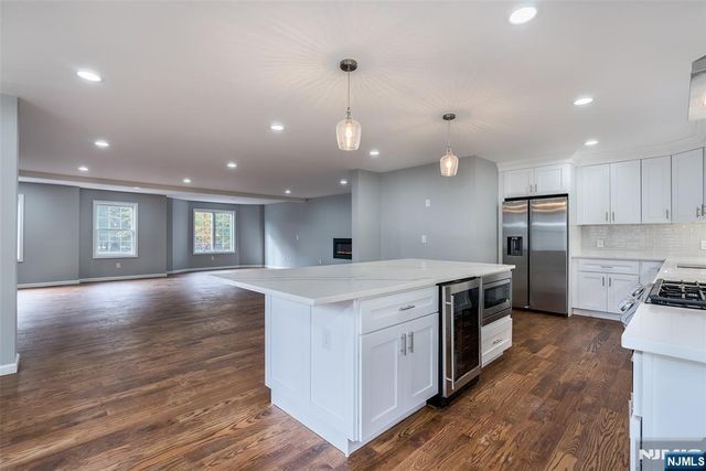 5 Stanley, Wanaque, NJ 07465