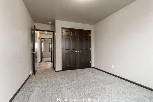 1696 BETTY JEAN LANE, Green Bay, WI 54313